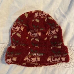 Supreme Rose Jacquard Beanie Red Wine Rare hat knit